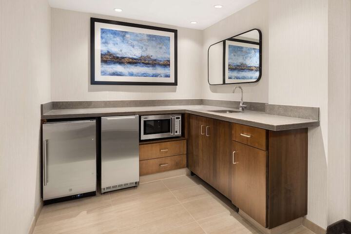 Minibar