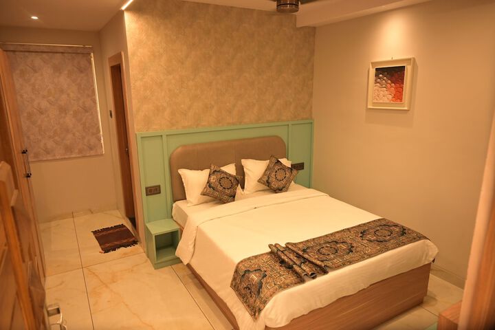 Room 26 of 62