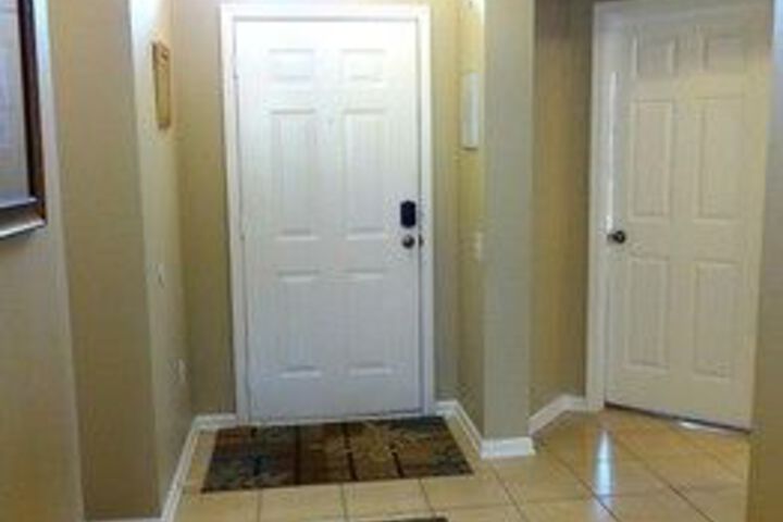 Room 12 of 43