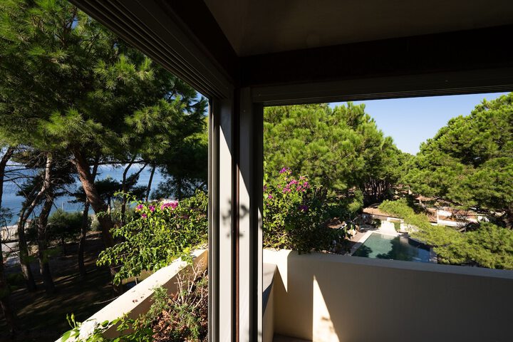 Hotel View 127 of 134
