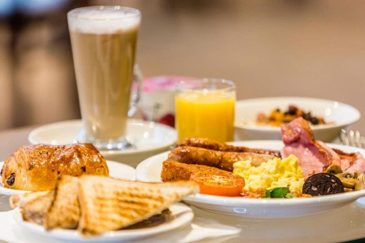 Breakfast/Coffee Service 42 of 53