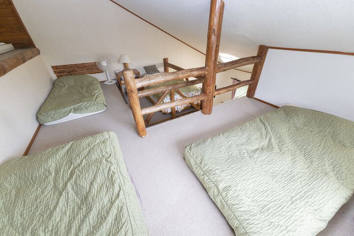 Room 14 of 258
