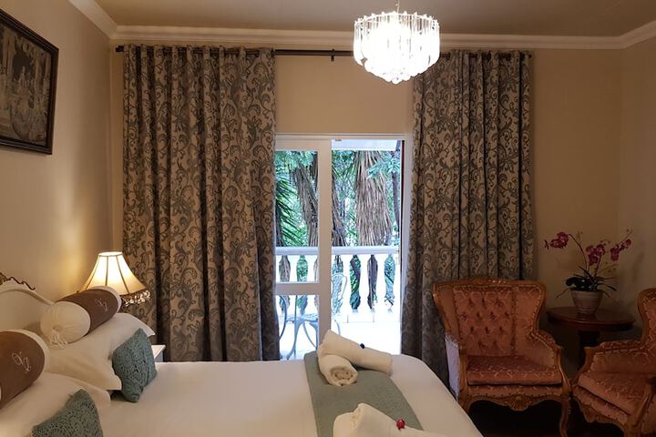 Room 28 of 89
