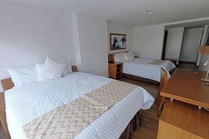 Room 28 of 111
