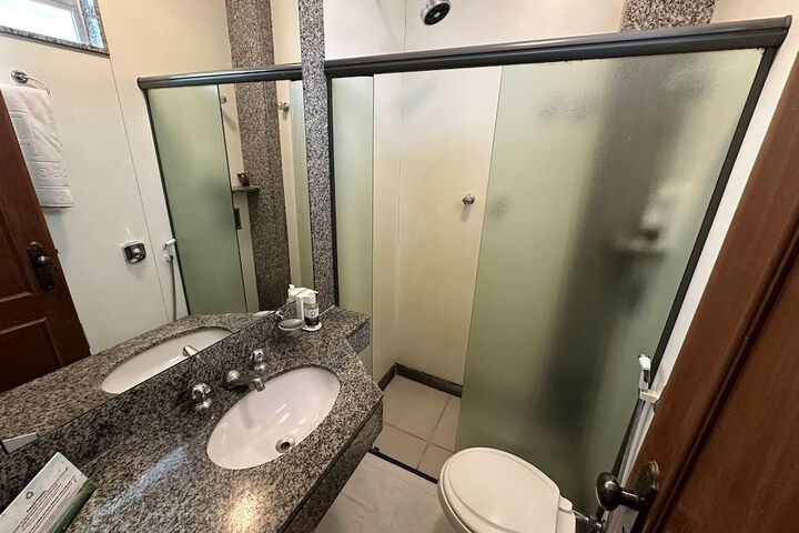 Room 57 of 115