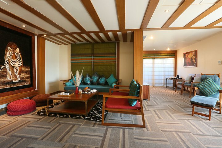 Room 11 of 29