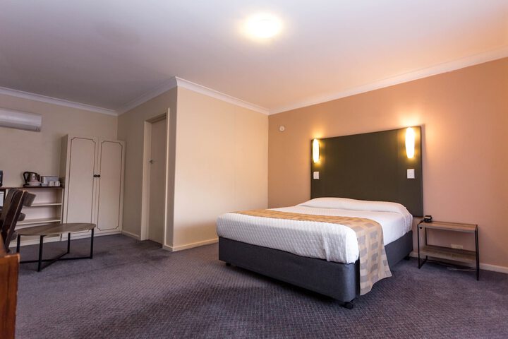 Room 14 of 45