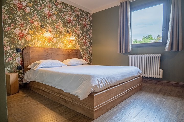 Room 15 of 80