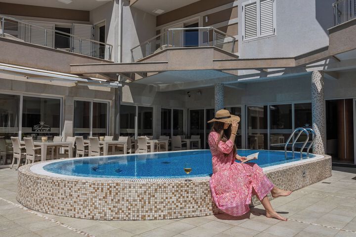 Apartments Del Mar