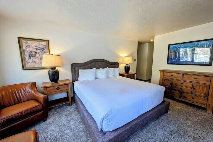 Hotel 65 of 73