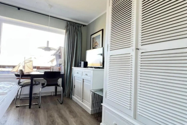 Room 3 of 14