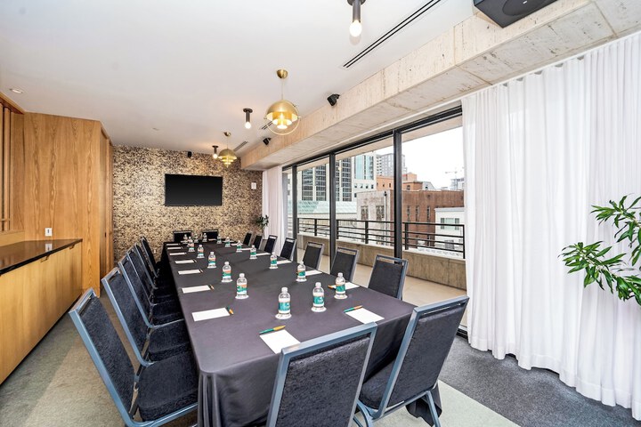 Meeting facility