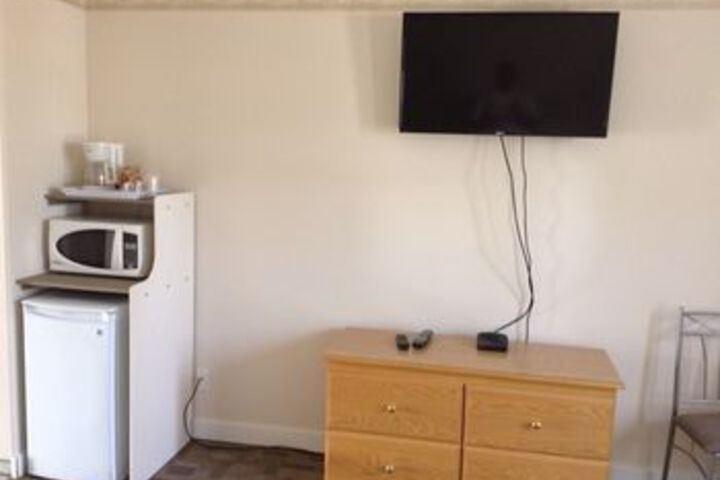 Room 38 of 53