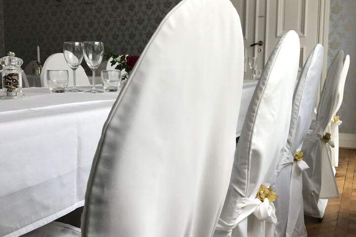 Dining 40 of 80