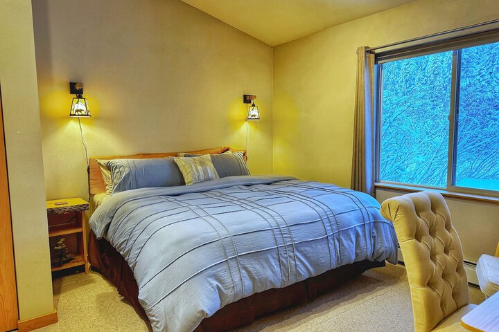 Room 48 of 115
