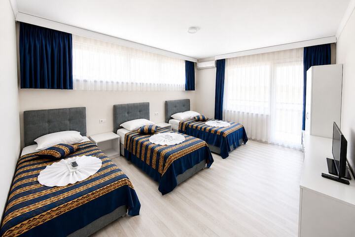 Room 18 of 50