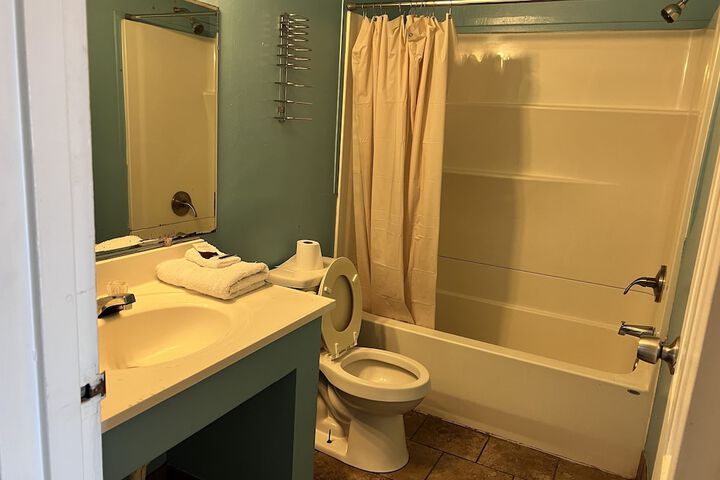 Room 14 of 17
