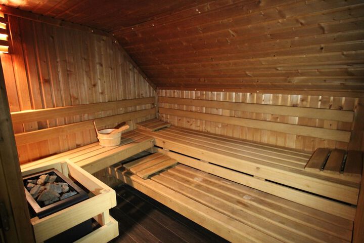 Spa 52 of 65
