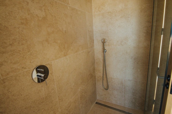 Room 20 of 26