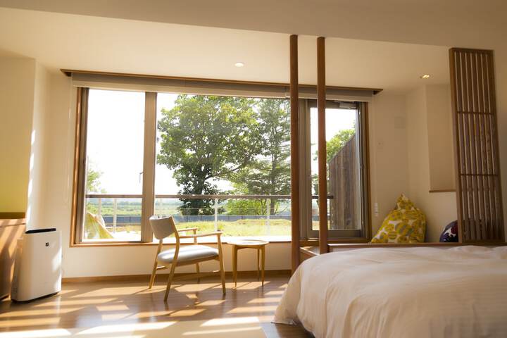 Room 20 of 146