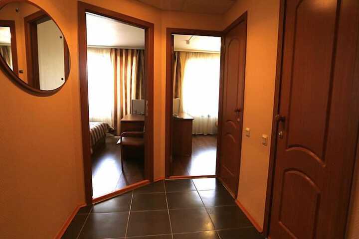 Room 20 of 35