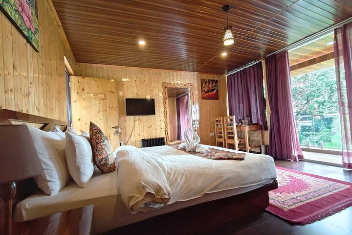 Room 78 of 251