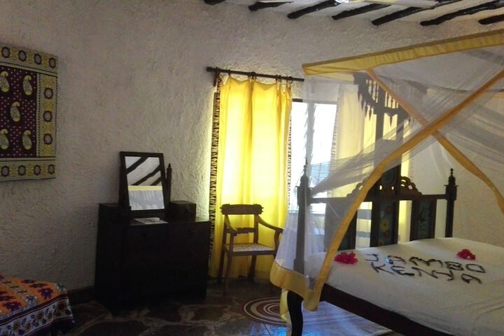 Room 10 of 70