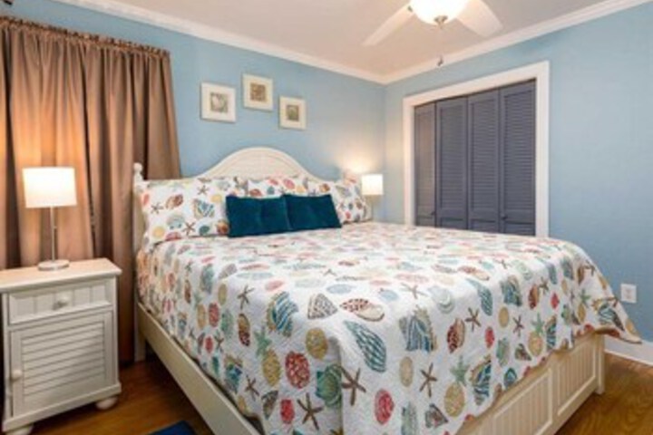 Room 340 of 360