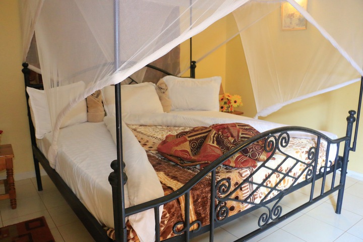 Room 5 of 31