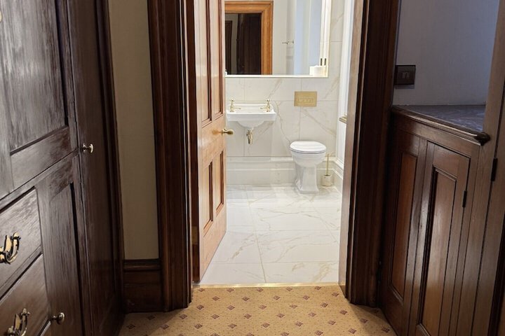 Room 60 of 109