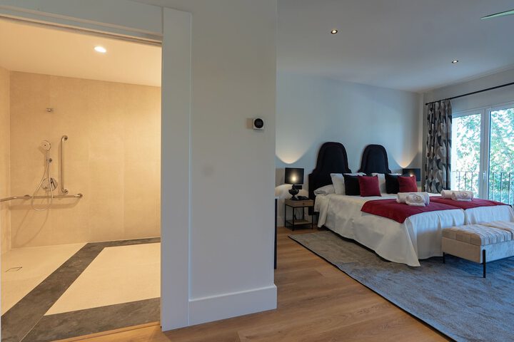 Room 12 of 56