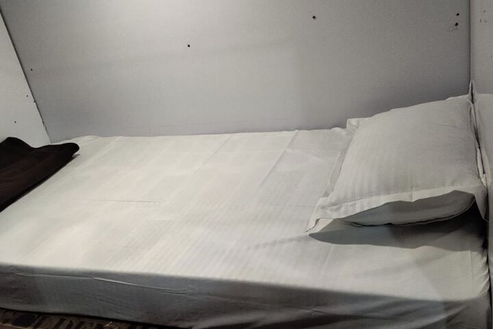 Room 25 of 26