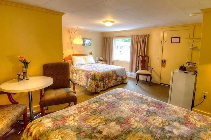 Room 8 of 32