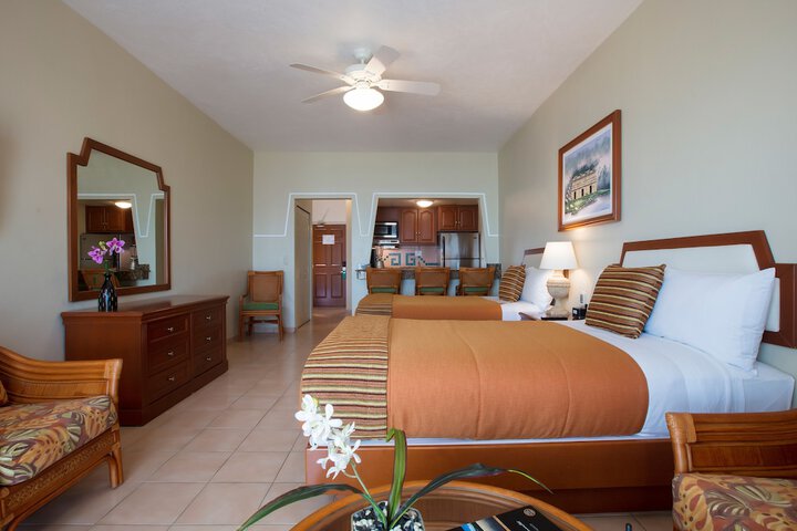 Room 10 of 90