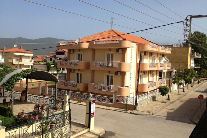 Hotel 58 of 58
