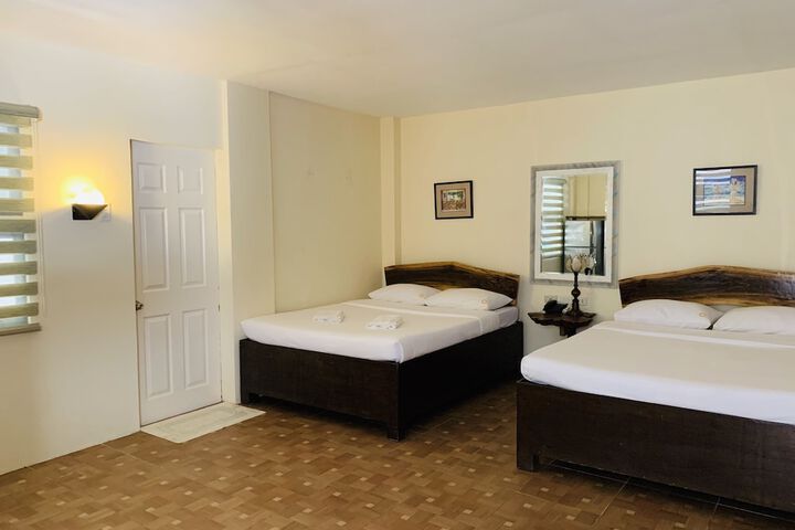 Room 14 of 238