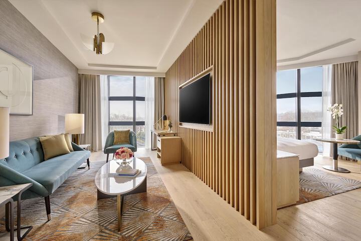 Room 60 of 78