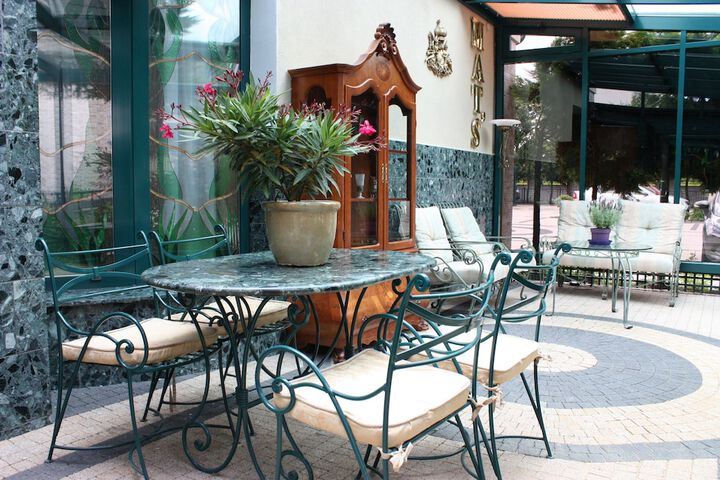 Terrace/Patio 19 of 43