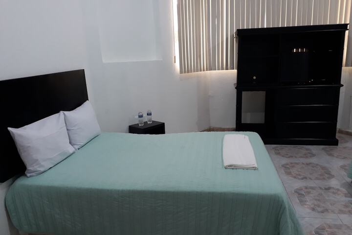 Room 8 of 30