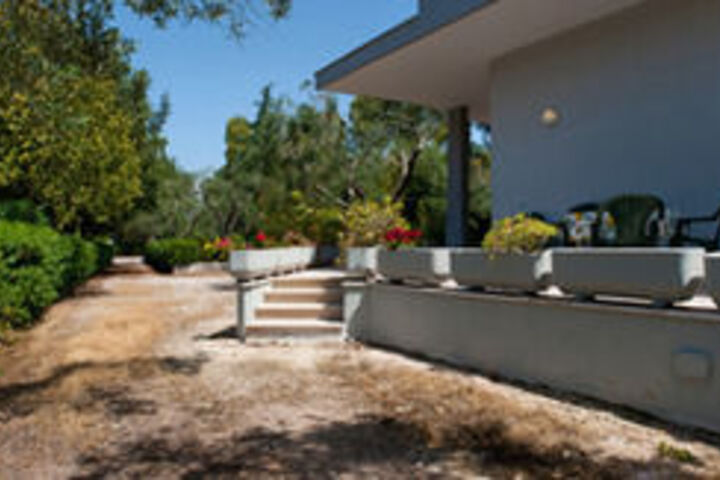 Property Grounds 28 of 35