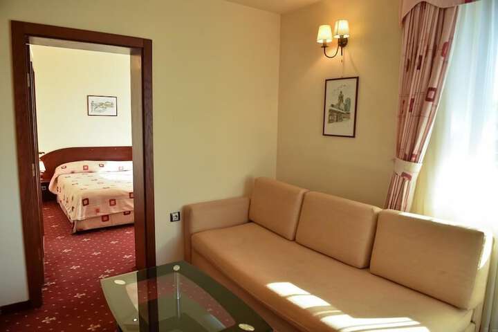 Room 8 of 57