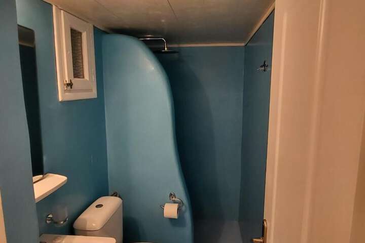Room 39 of 44