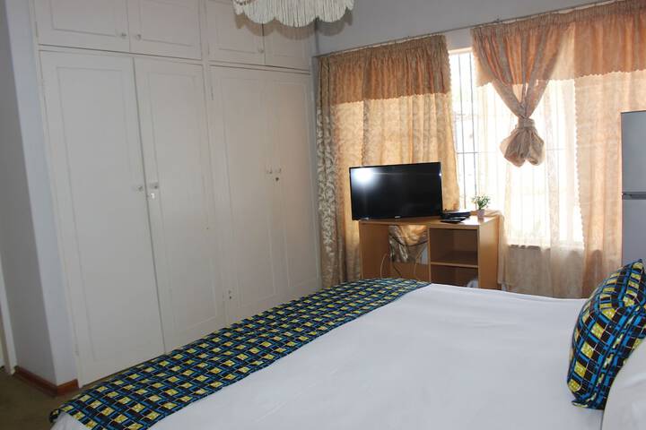 Room 194 of 288
