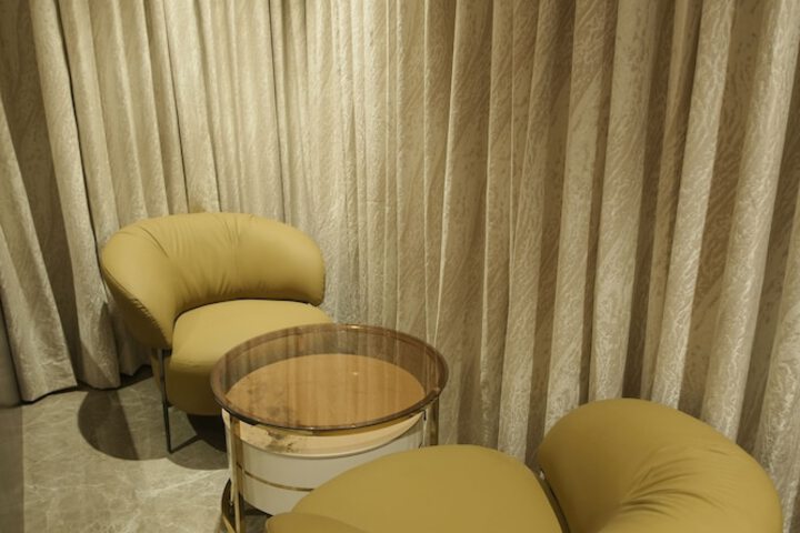 Room 5 of 34
