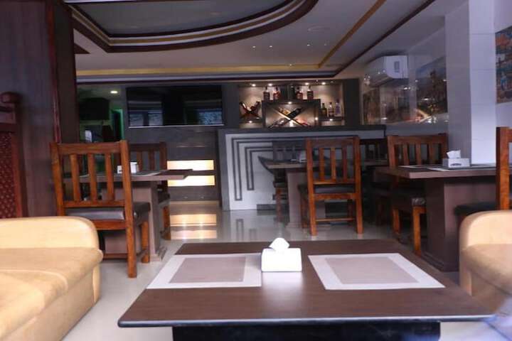Dining 12 of 12