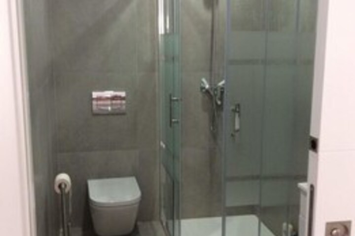 Room 2 of 19