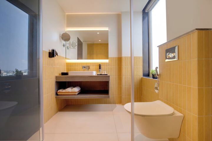 Room 30 of 70