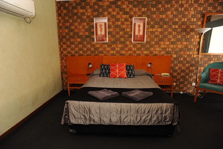 Room 20 of 75