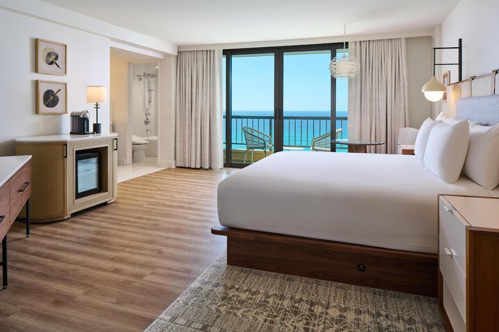 Room 48 of 192