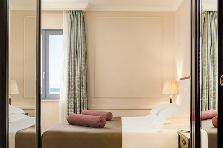 Room 48 of 135
